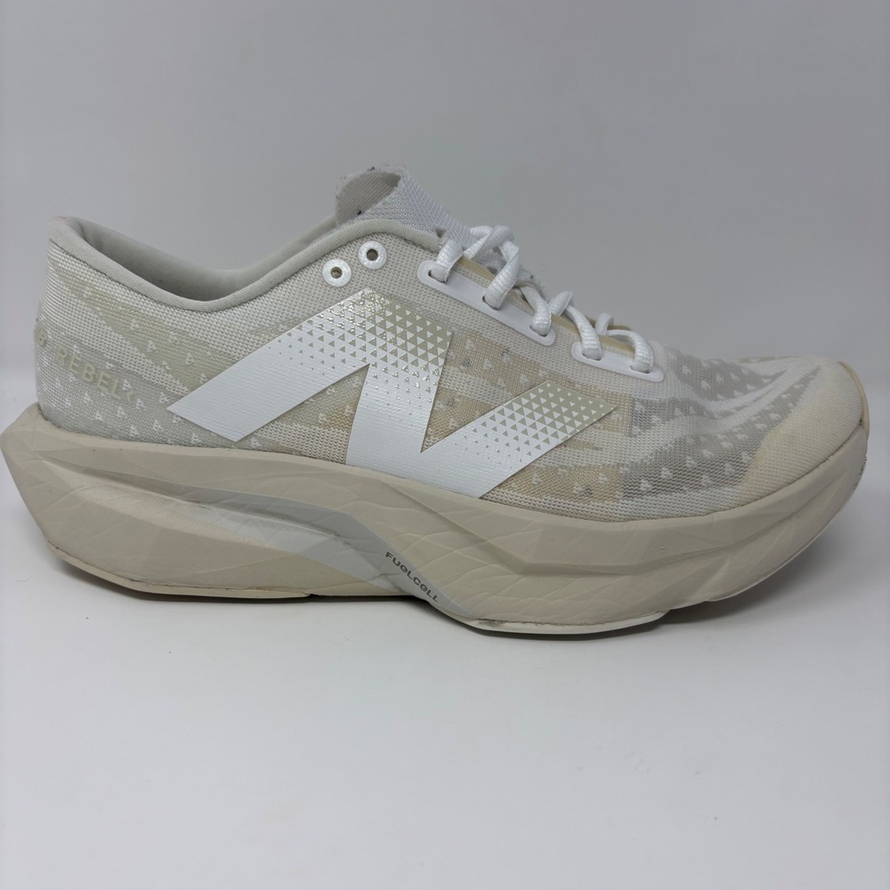 New Balance FuelCell Rebel v4 Women's Size 8.5 White Running Shoes (WFCXLJ4)